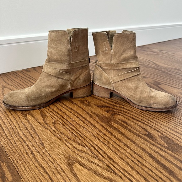 J. Crew tan leather booties size 7.5 - Picture 7 of 16